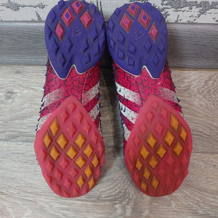 Футбольные бутсы