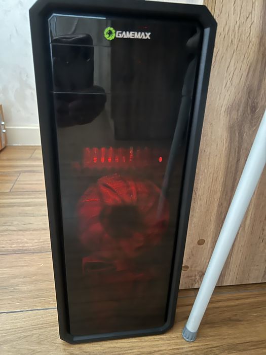 Продам компьютер в комплекте!