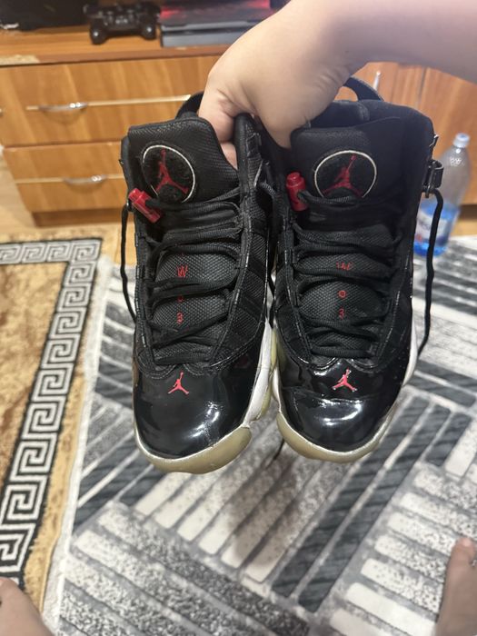 Vand adidasii Air jordan 11 low