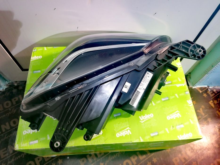 Фар фарове Mercedes SLK AMG 55 BLACK LINE W172 Мерцедес СЛK А172 AFS.