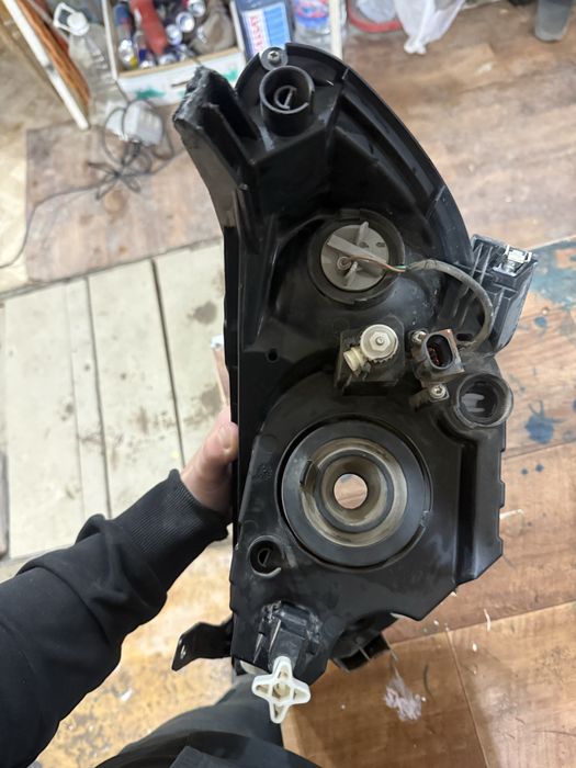 Фара гранта FL правая оригинал