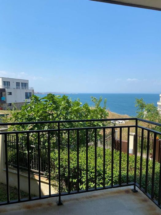 Продава се Къща в Бургас, Долно Езерово - 162 кв.м за 2038 €/кв.м - Снимка #8