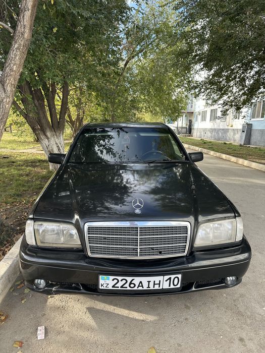 Mercedes Benz C180 W202