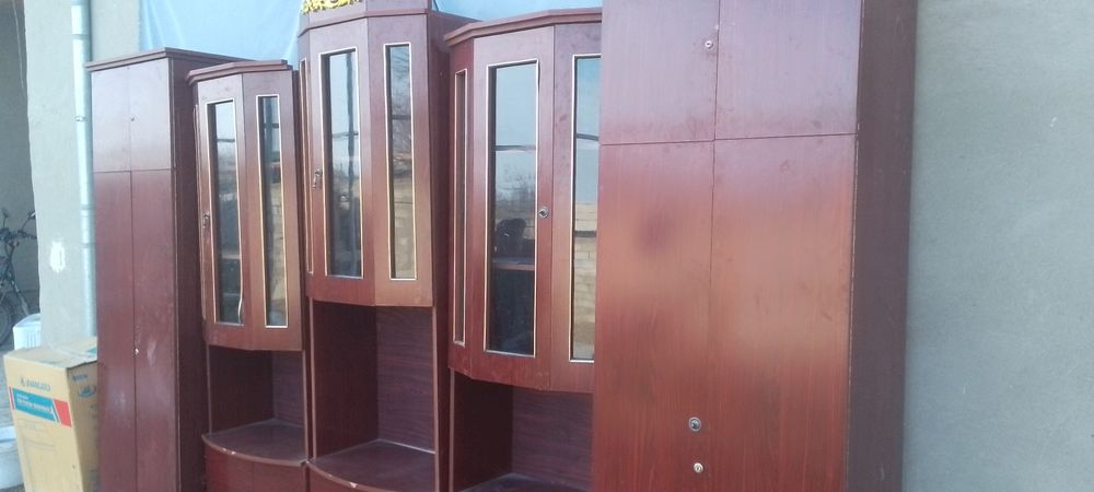 Стенка сотилади :