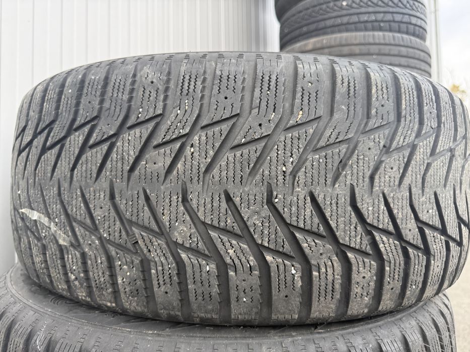 Зимни гуми 255/55/18