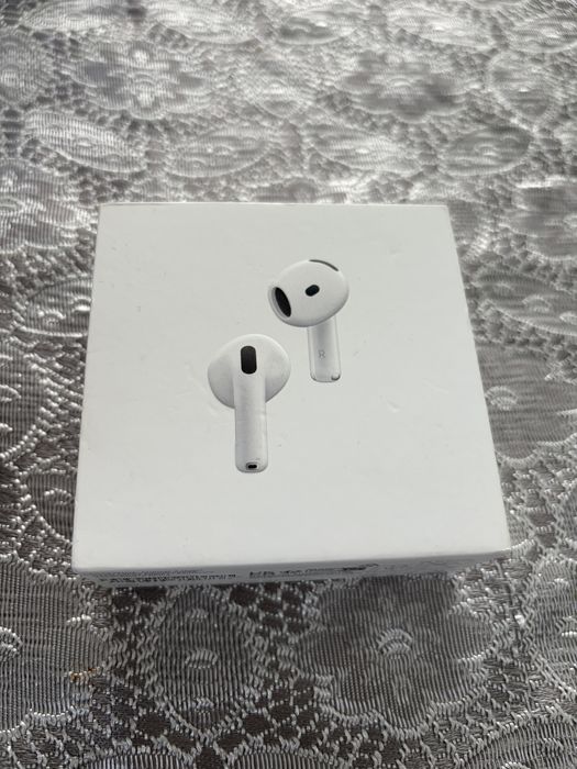 Casti Apple AirPods 4, Active Noise Cancellation