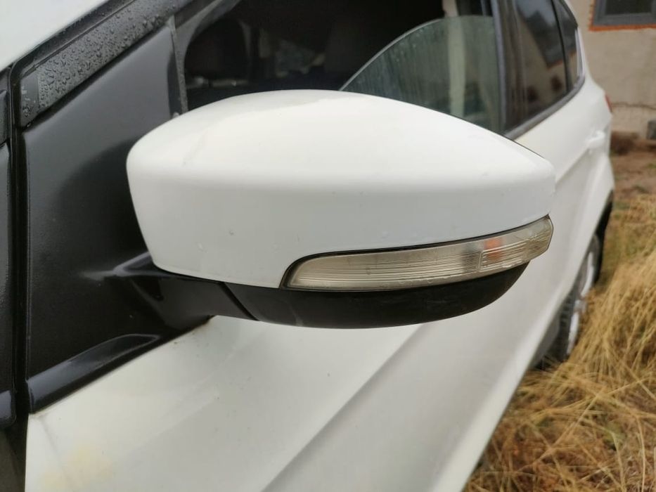 Машина целиком или запчастями