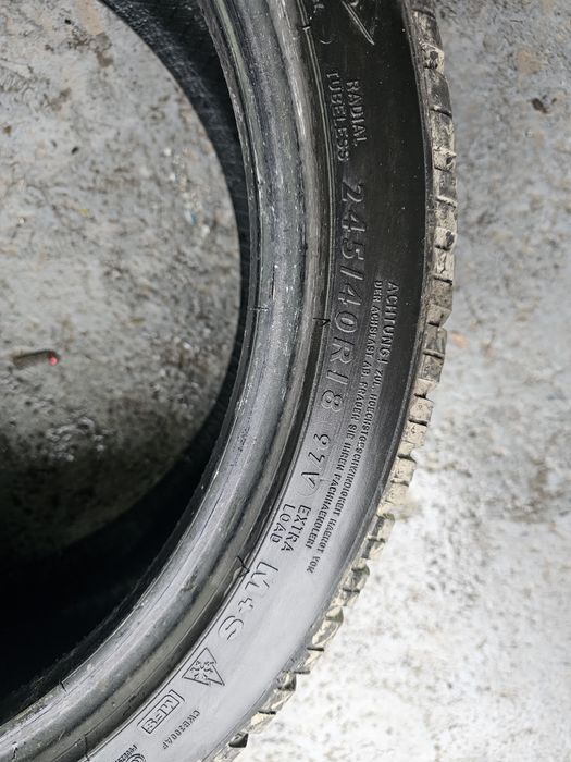 245 40 18 m+s dunlop