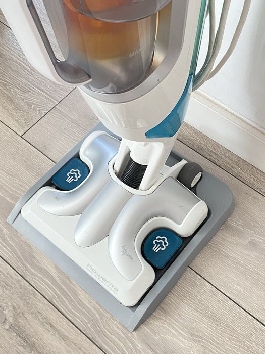 Rowenta Clean and Steam 2-in-1 (model RY7557WH)