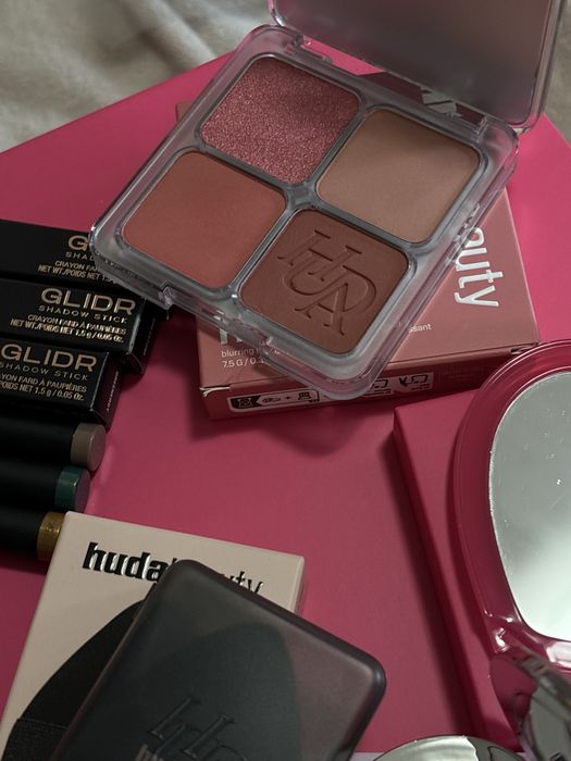 Huda Beauty и Anastasia Beverly Hills гримове