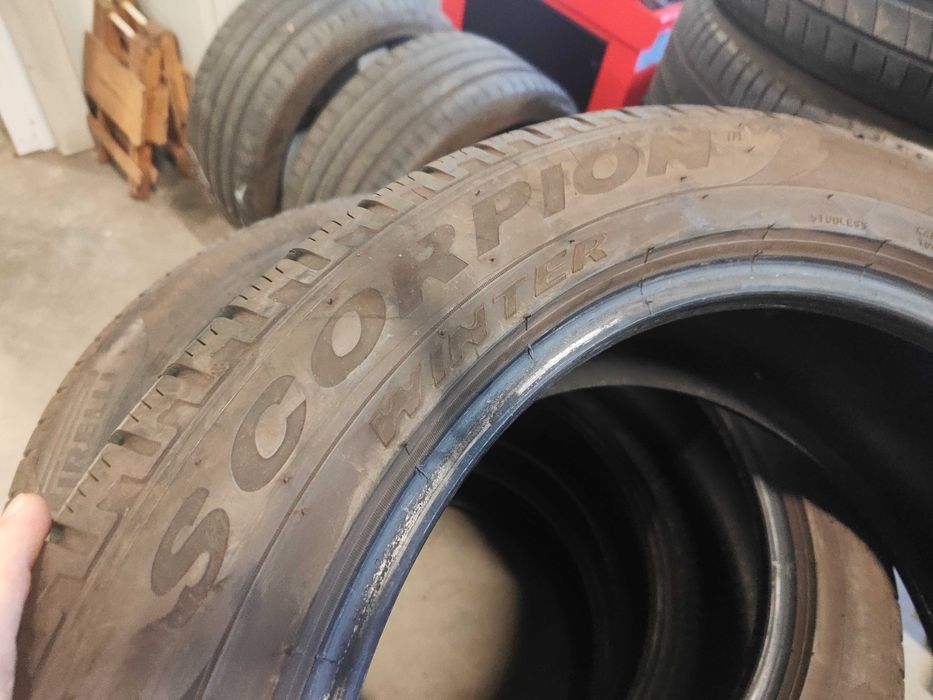 2бр. зимни гуми 255/55/19 Pirelli