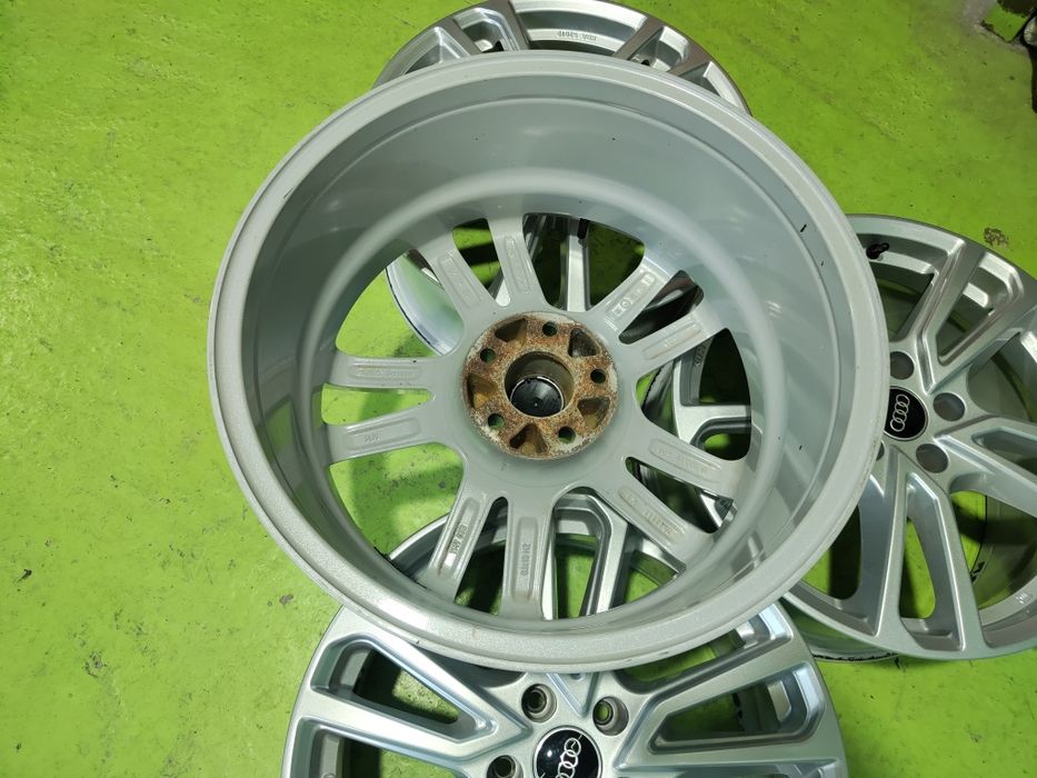 18 5x112 Audi A4 A6 Q5 Vw Passat Tiguan Touran Arteon Golf Skoda 5х112