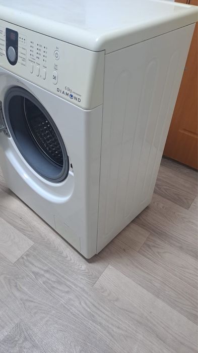 Продам стирпльную машину
