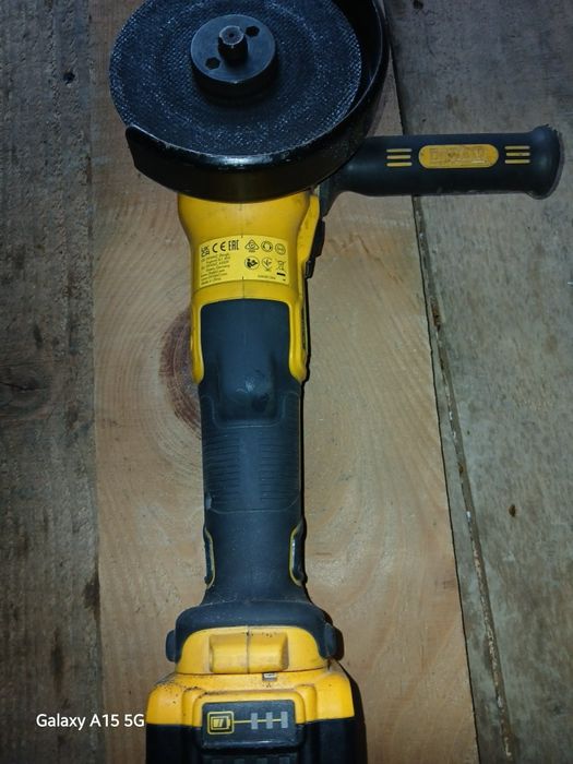 Flex devalt cu acumulator