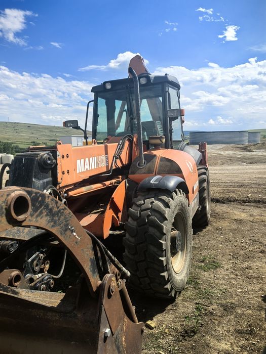 Buldoexcavator  Manitou   JCB 4cx,telescopic, schimb