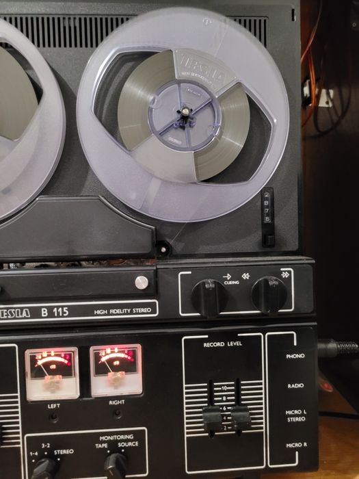Magnetofon Tesla B115 ca nou/ Akai 210