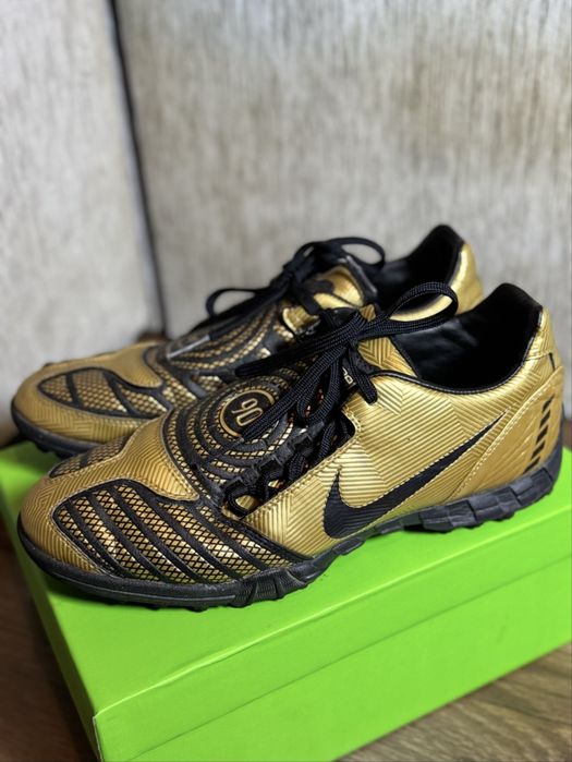 NIKE    Total 90