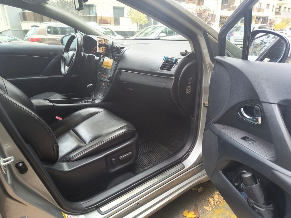 Toyota Avensis 2.2 D-CAT Elegance