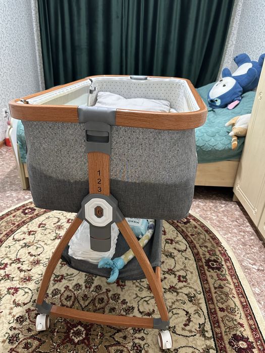 Продам детскую кроватку,