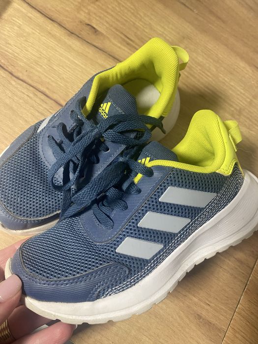 Adidasi Adidas pentru copii -marimea 29