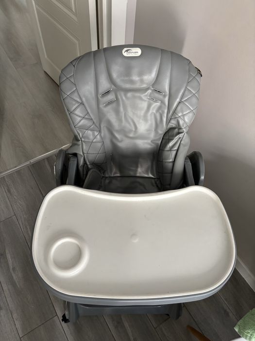 Стол для кормления