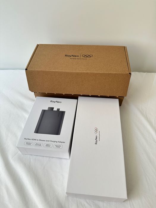 reyneo air 3s pro Include adaptor opțional pentru iPhone.