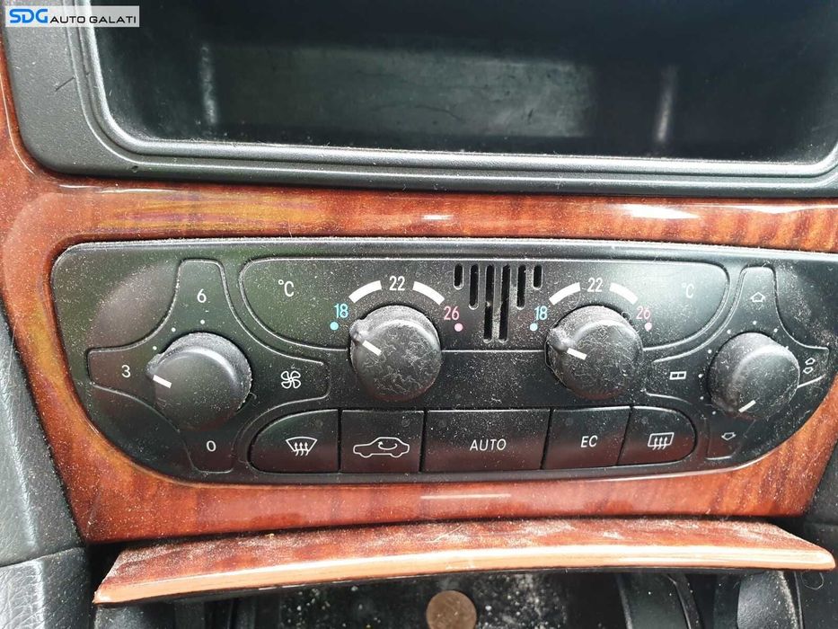 Panou Consola Comanda AC Aer Conditionat Clima Climatronic Mercedes W203 Clasa C Class 2001 - 2007