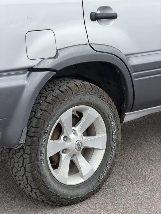 Nissan terrano 2