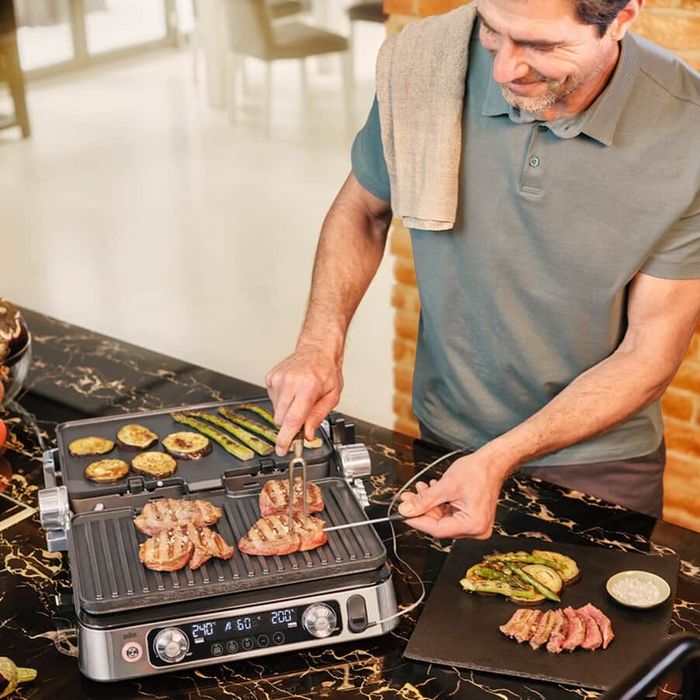 BRAUN MULTIGRILL 9 PRO контактна скара , барбекю , фурна , плочи