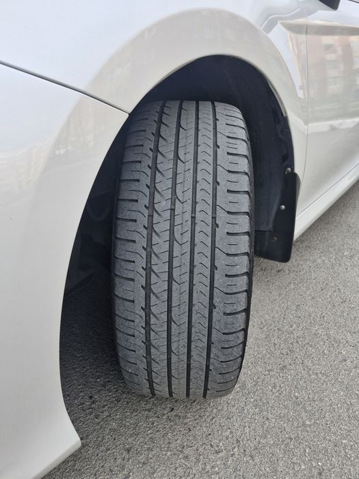 Продам Резину с Дисками R18 на Сamry-70