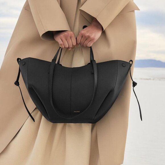 Черна чанта Polene