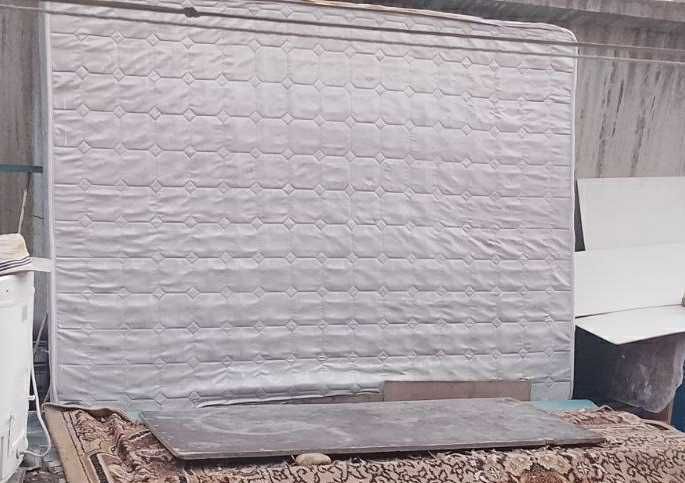 Спальный тримо тумбочка сандиқ