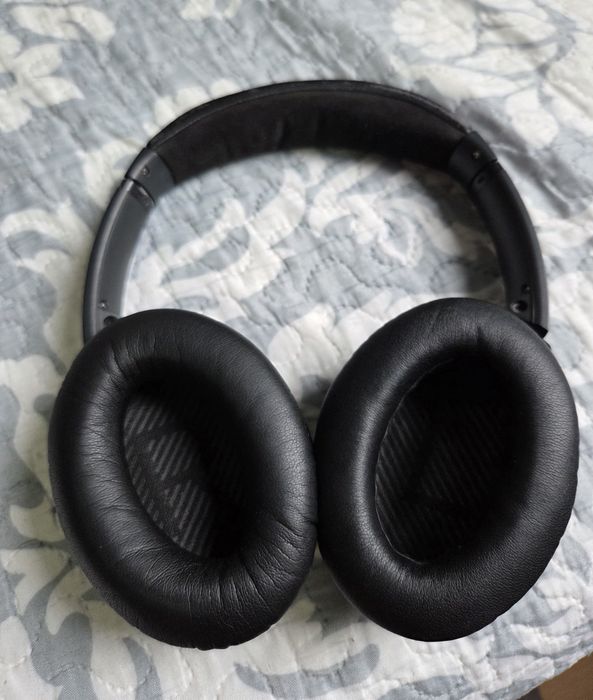 Vand casti bluetooth Bose QC 35