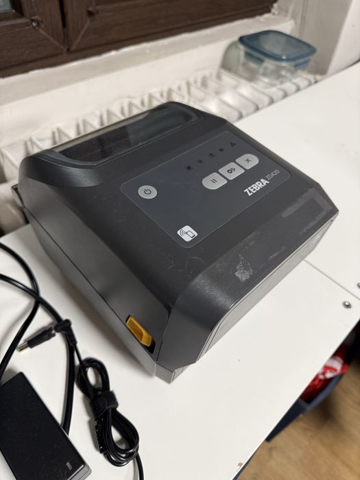 Zebra ZD420 етикетен принтер за товарителници/300Dpi/USB+LAN