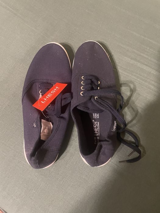 Гуменки - тъмно сини нови