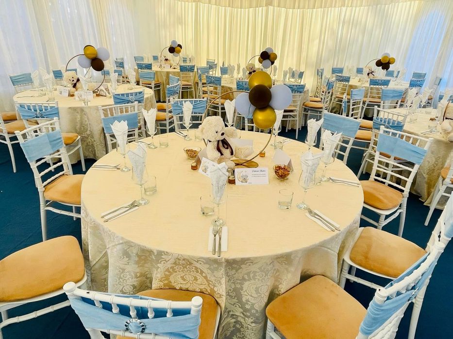 Închiriez corturi și pavilioane pentru evenimente