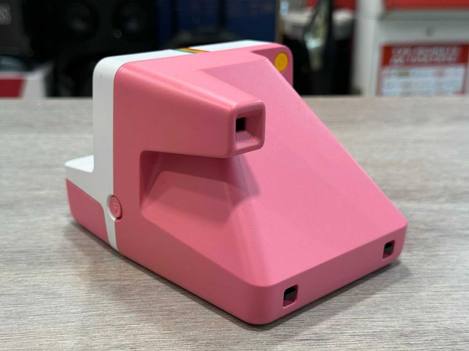 Моментален фотоапарат Polaroid Now