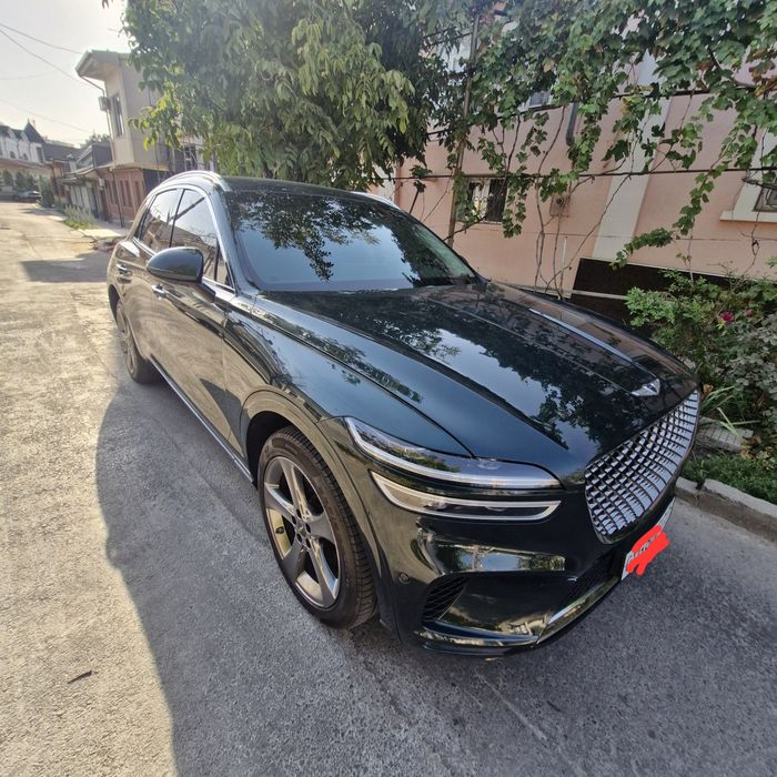 Genesis GV70 holati zor