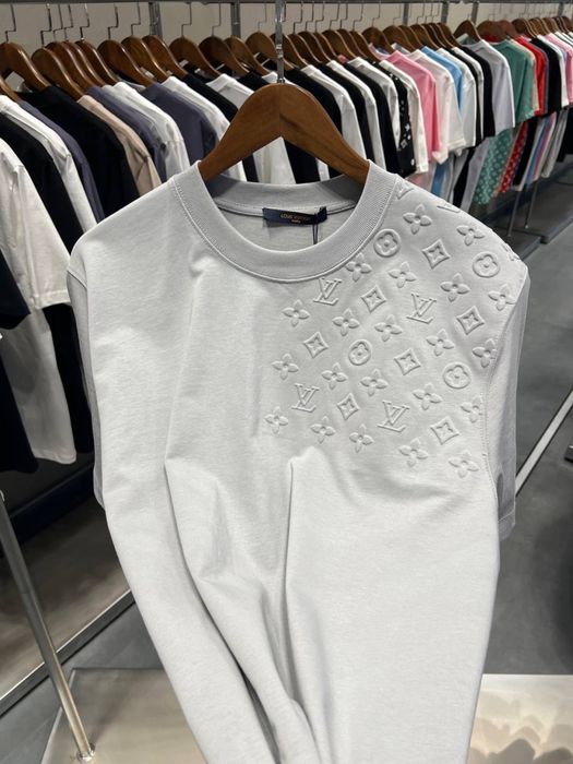 Tricou Louis Vuitton calitate Premium