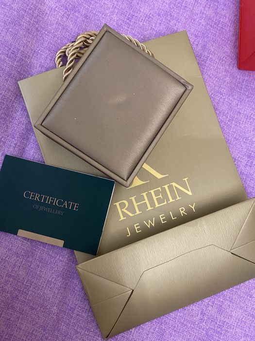 Продам новые серьги!