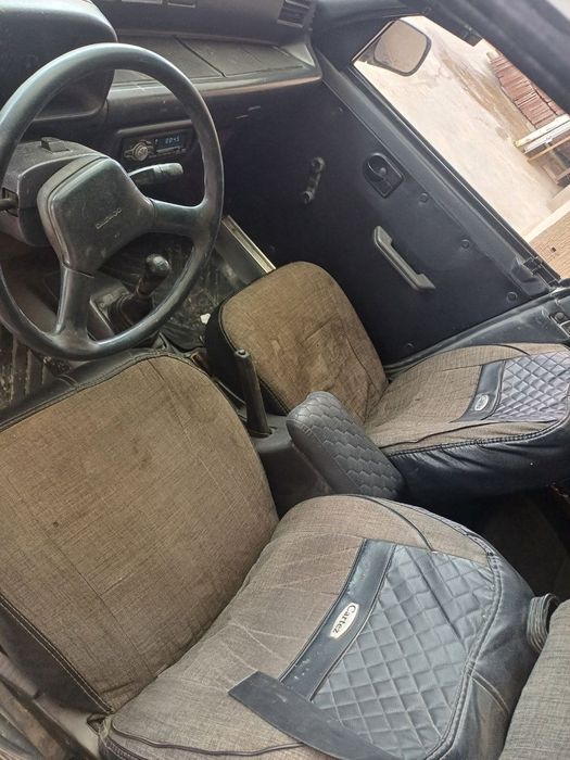 Avtomobil TICO sotiladi