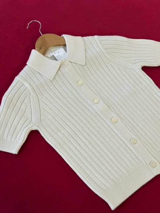 В наличии Uniqlo поло