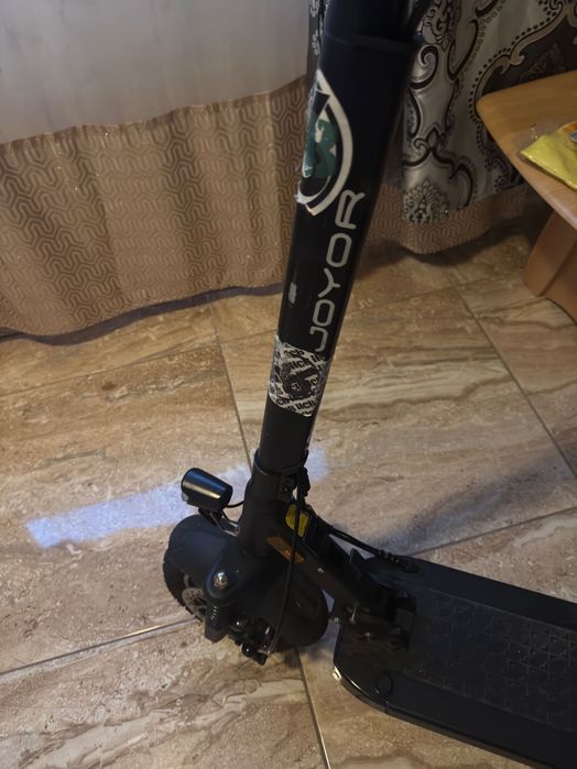 Trotinetă Electrică Joyor Y8-S