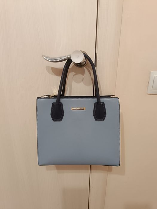 Женская сумка с ручками