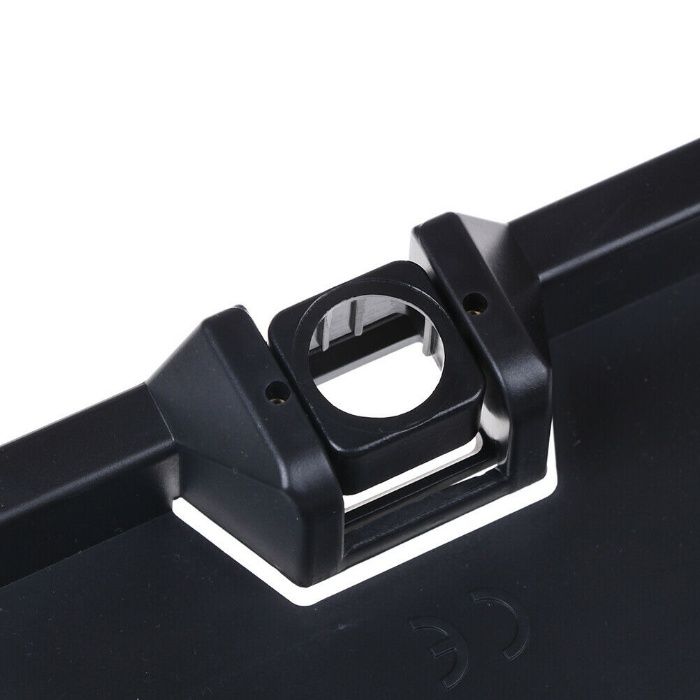 Парктроник и камера вградени в рамка на регистрационен номер