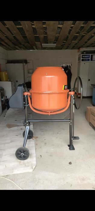 Бетонамешалка  аренда прокат