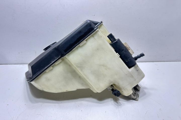 Vas lichid parbriz 61677008057 BMW Seria 3 E46 (facelift)