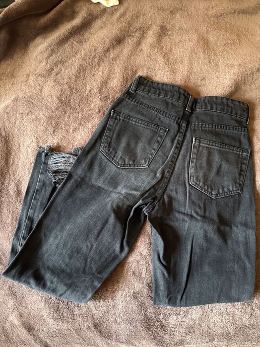 Дамски дънки с кръпки lbd