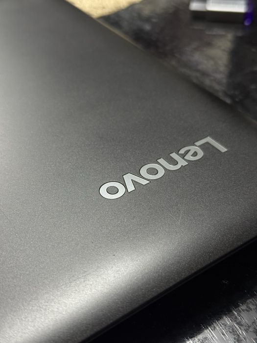 Продам ноутбук Lenovo