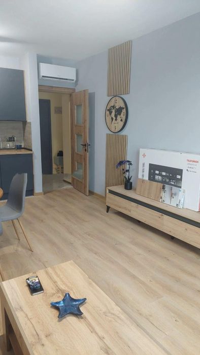 Дава се под наем Тристаен апартамент в София, Банишора - 90 кв.м за 750 € - Снимка #2